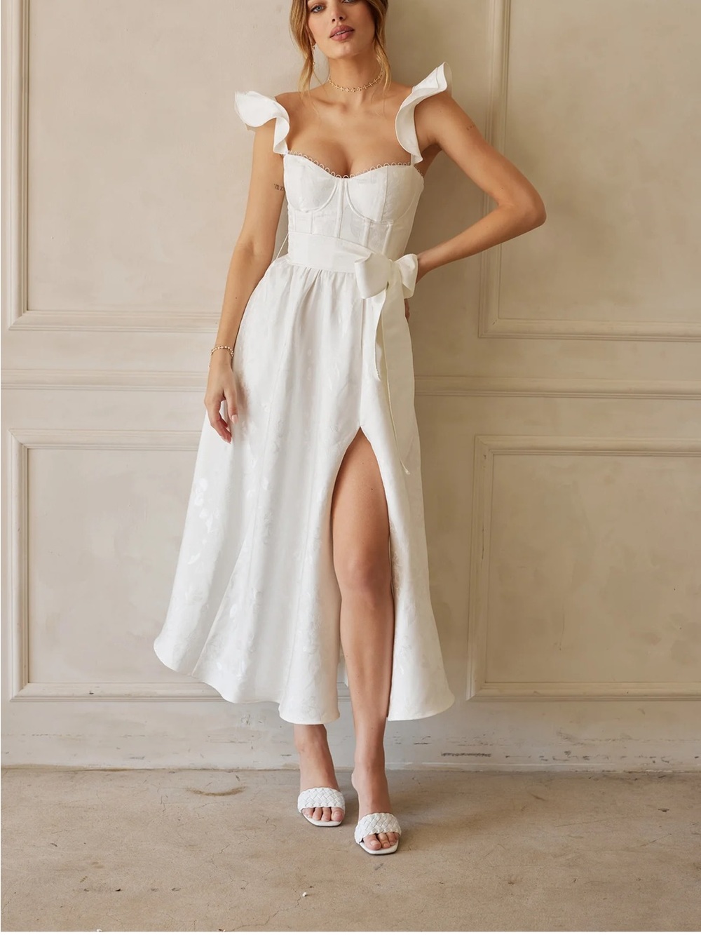 V. Chapman The Vera Dress in White Baroque Floral